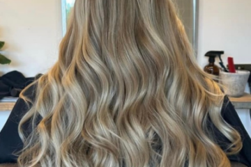 How to avoid mousse on curly hair?2