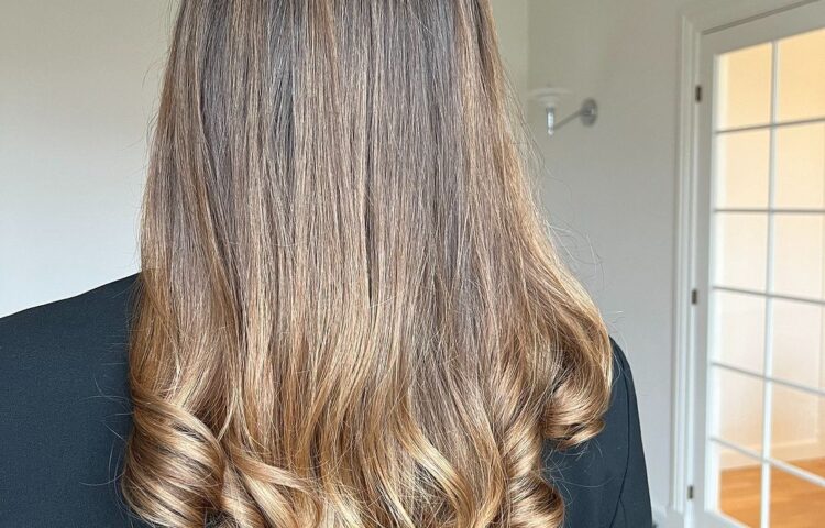 Faut il se laver les cheveux avant une coloration ?2