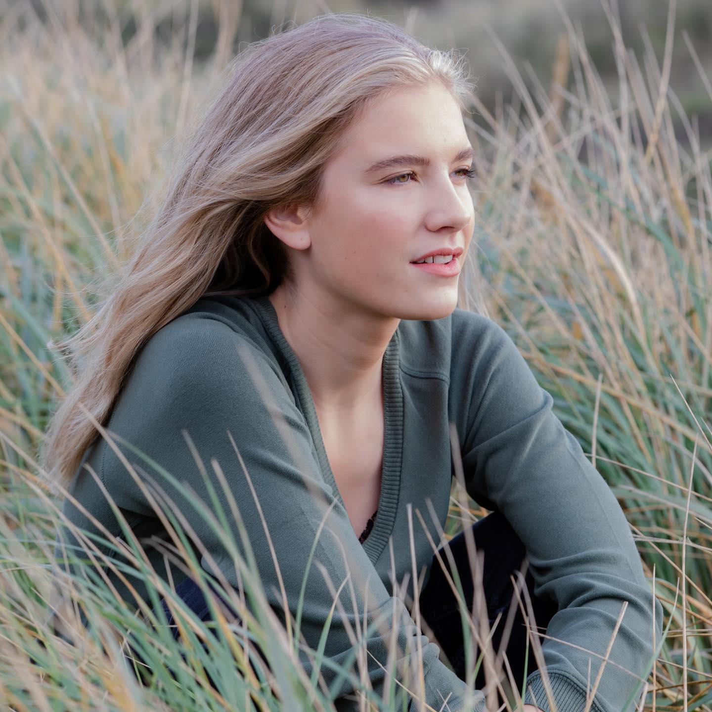 Wie gelingt eine gleichmäßige Blondierung des gesamten Haares? 3 Entfärber 5 1